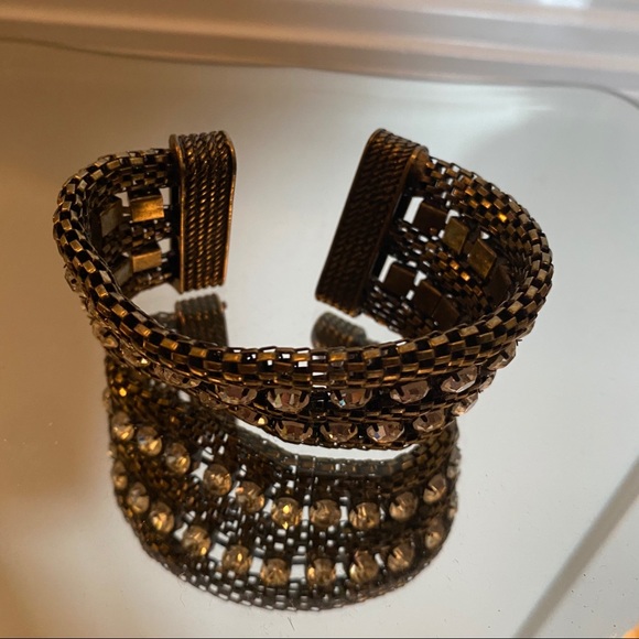 Metal Rhinestone Bracelet - Picture 3 of 6